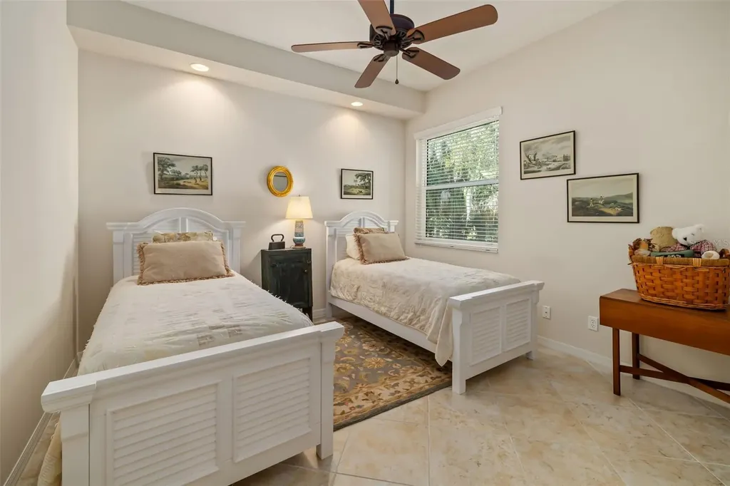 3130 Walter Travis Drive Sarasota FL 34240