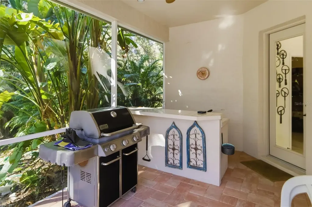 3130 Walter Travis Drive Sarasota FL 34240