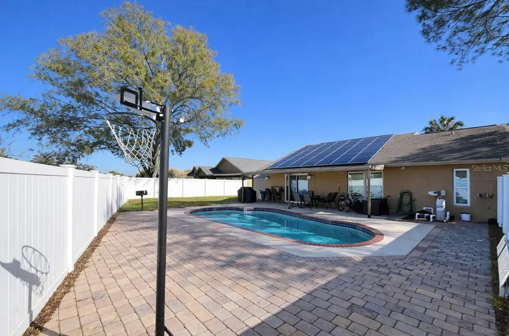2217 Paprika Drive Orlando FL 32837