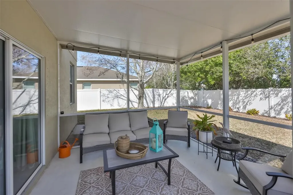 1609 Bonita Bluff Court Ruskin FL 33570