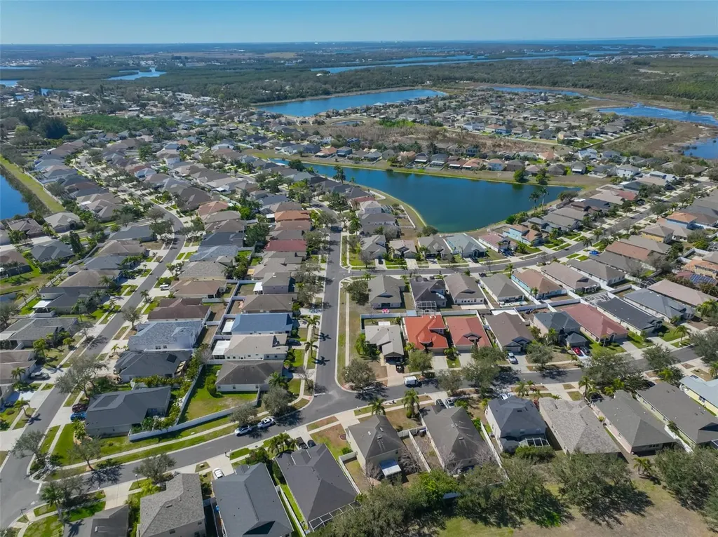 1609 Bonita Bluff Court Ruskin FL 33570