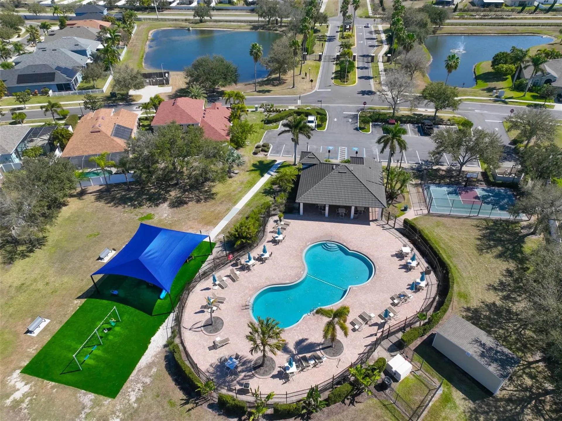 1609 Bonita Bluff Court Ruskin FL 33570