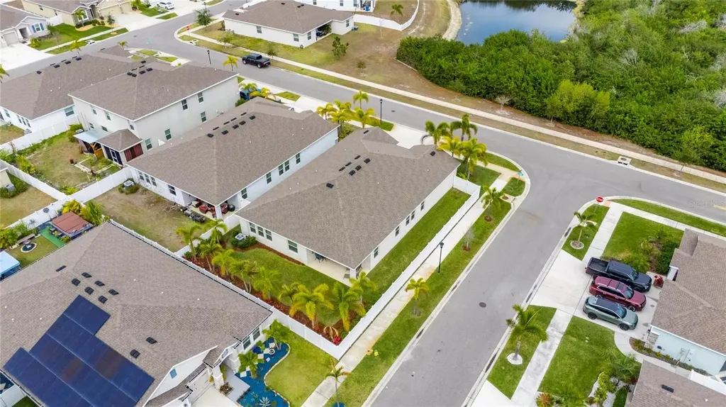 446 6th Avenue NW Ruskin FL 33570