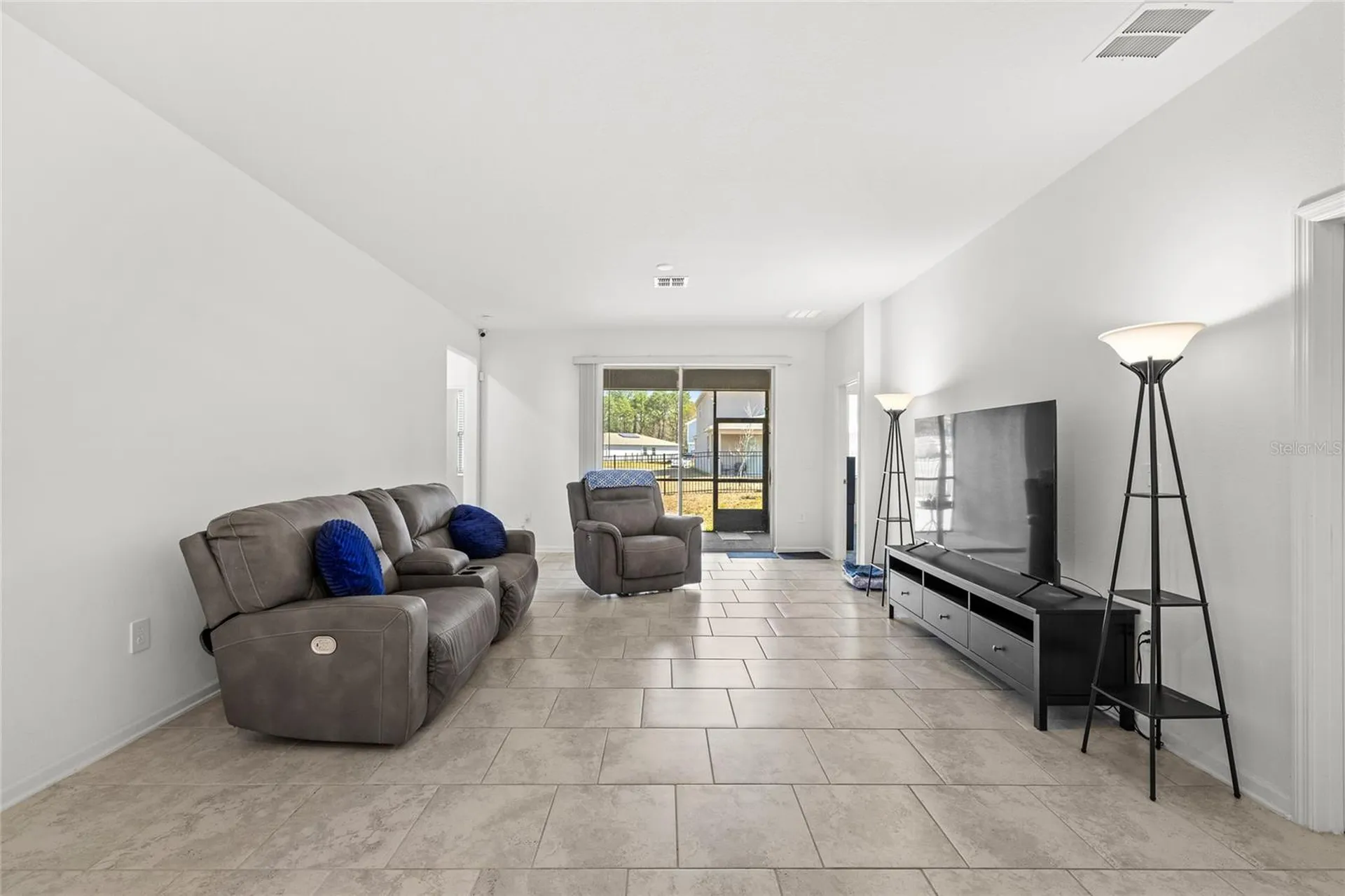 3075 Camden Way Davenport FL 33837