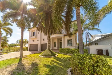 824 Island Way Clearwater Beach FL 33767
