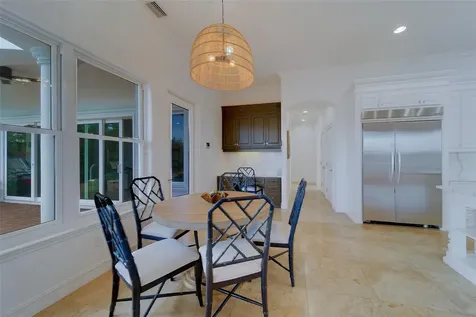 824 Island Way Clearwater Beach FL 33767