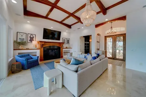 824 Island Way Clearwater Beach FL 33767