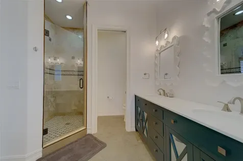 824 Island Way Clearwater Beach FL 33767