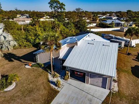 643 Blue Lane NW Port Charlotte FL 33952