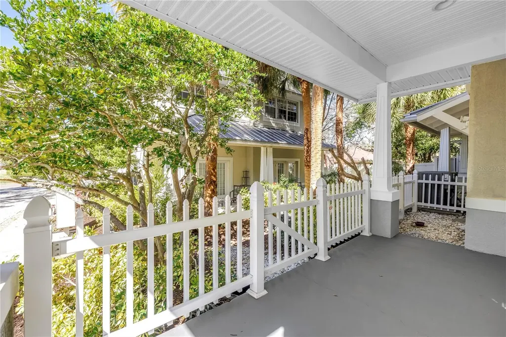 1014 Ewing Place Clearwater FL 33756