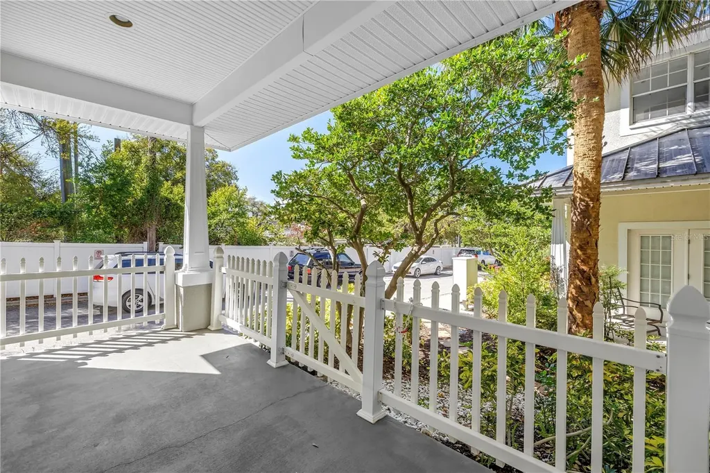 1014 Ewing Place Clearwater FL 33756
