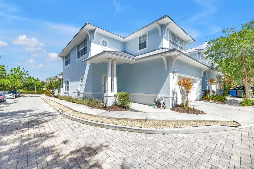 1014 Ewing Place Clearwater FL 33756