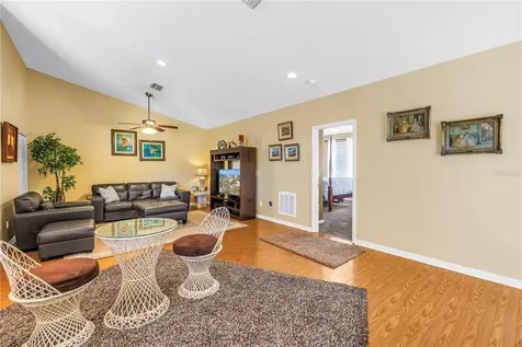 1014 Ewing Place Clearwater FL 33756
