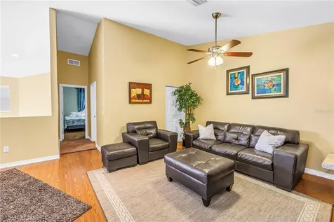 1014 Ewing Place Clearwater FL 33756