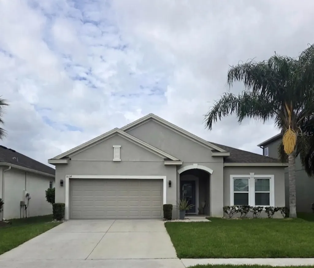 1834 Castleton Drive St Cloud FL 34771