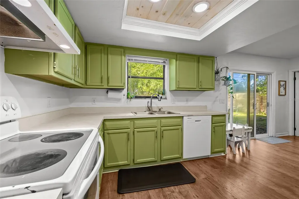 2134 NW 7th Terrace Gainesville FL 32609