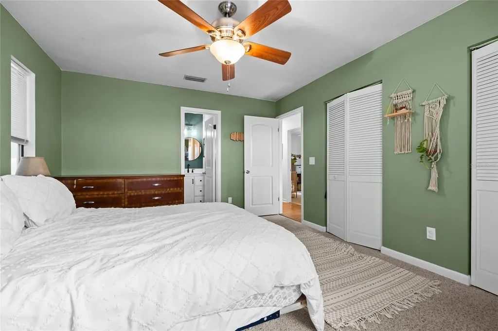 2134 NW 7th Terrace Gainesville FL 32609