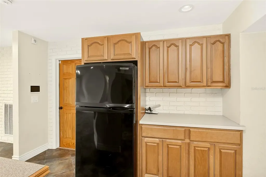 1465 Bayview Drive Clearwater FL 33756