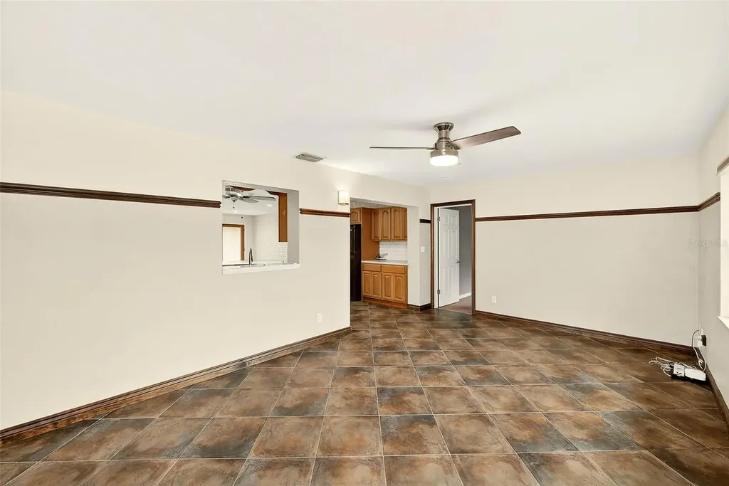 1465 Bayview Drive Clearwater FL 33756