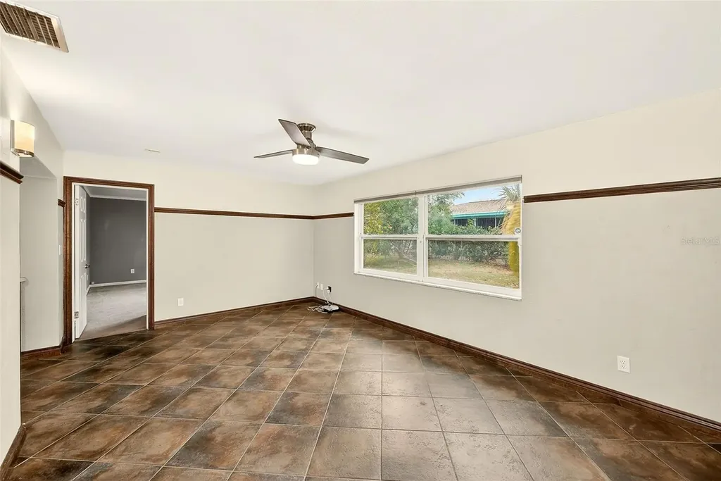 1465 Bayview Drive Clearwater FL 33756