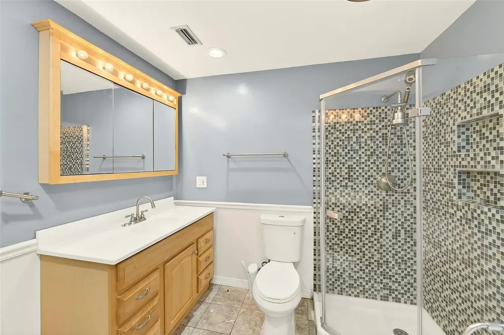 1465 Bayview Drive Clearwater FL 33756