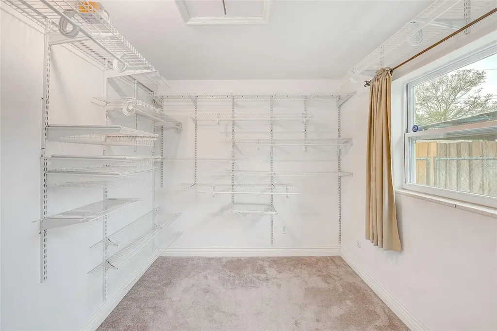 1465 Bayview Drive Clearwater FL 33756