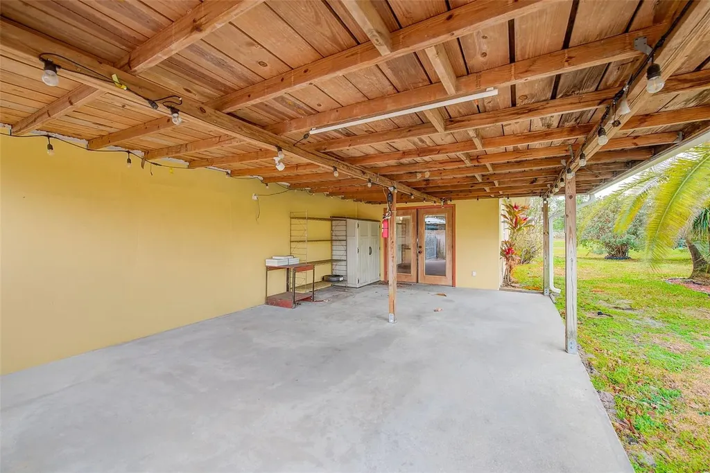 1465 Bayview Drive Clearwater FL 33756