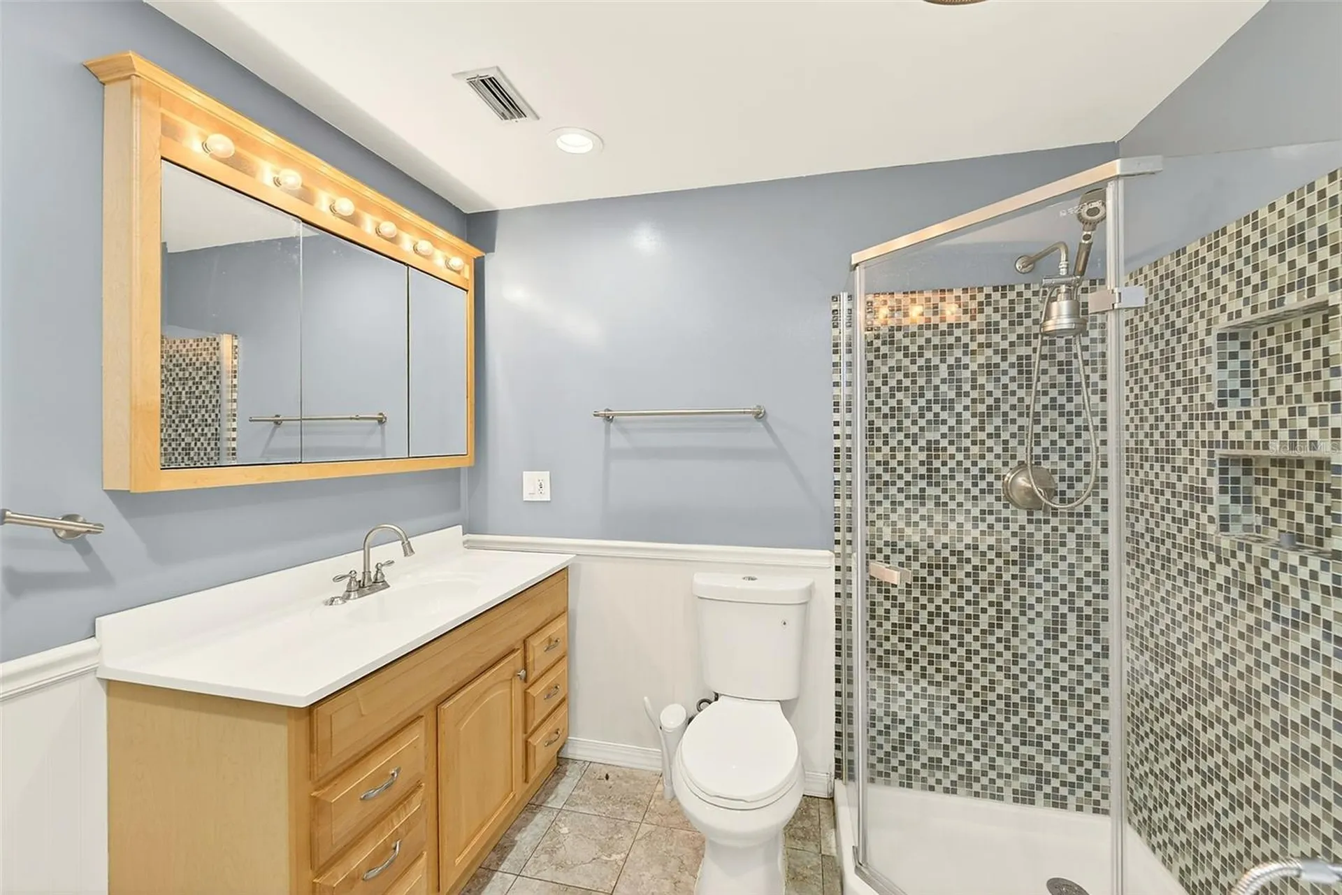 1465 Bayview Drive Clearwater FL 33756