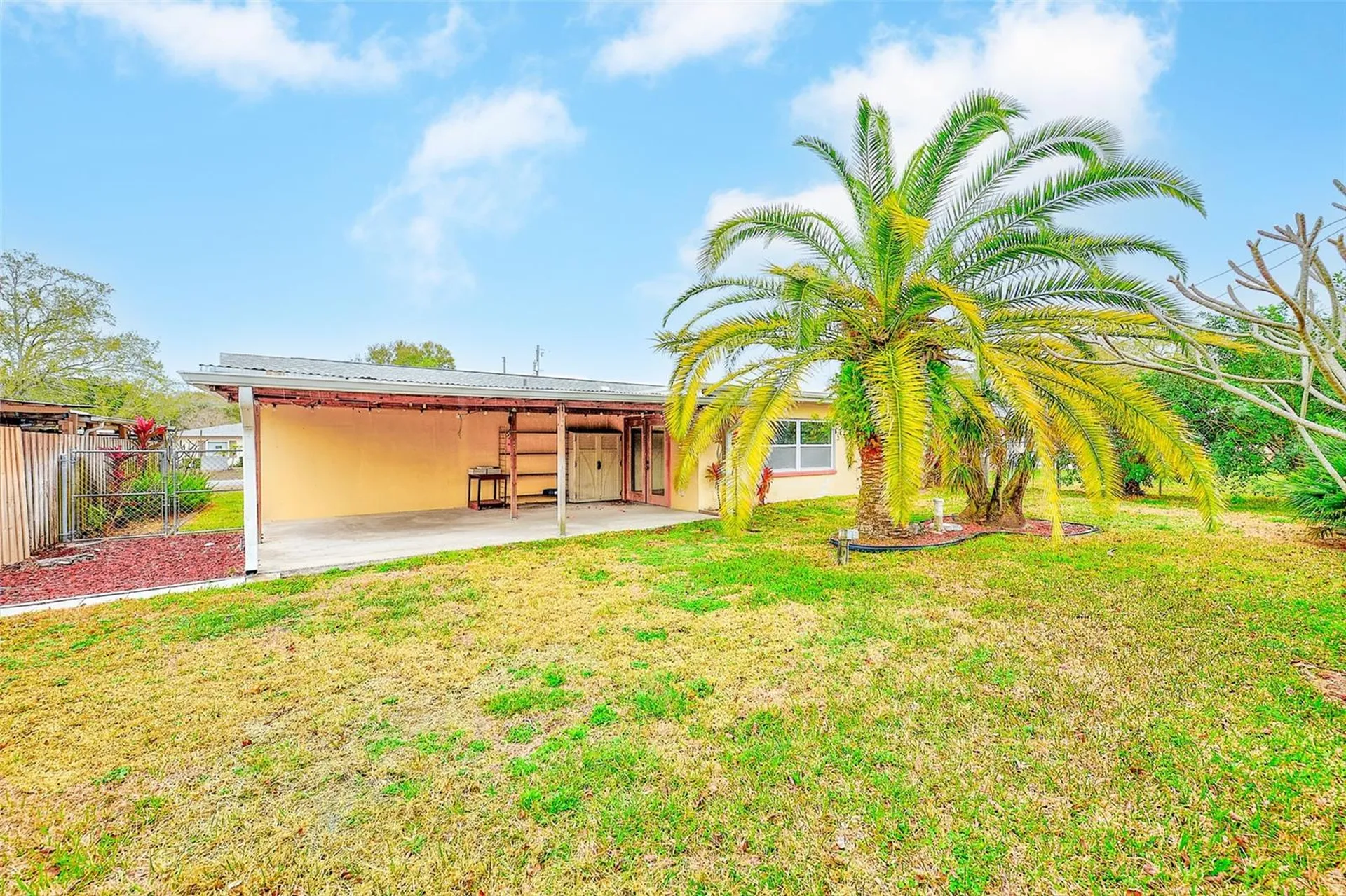 1465 Bayview Drive Clearwater FL 33756