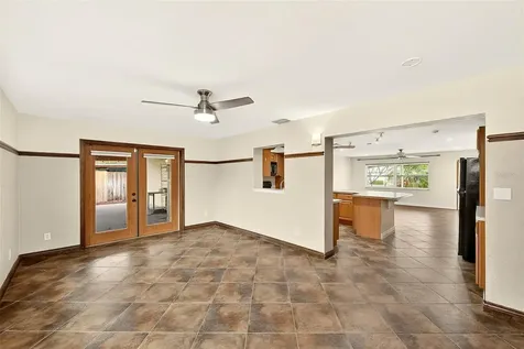1465 Bayview Drive Clearwater FL 33756