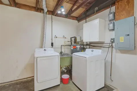 1465 Bayview Drive Clearwater FL 33756