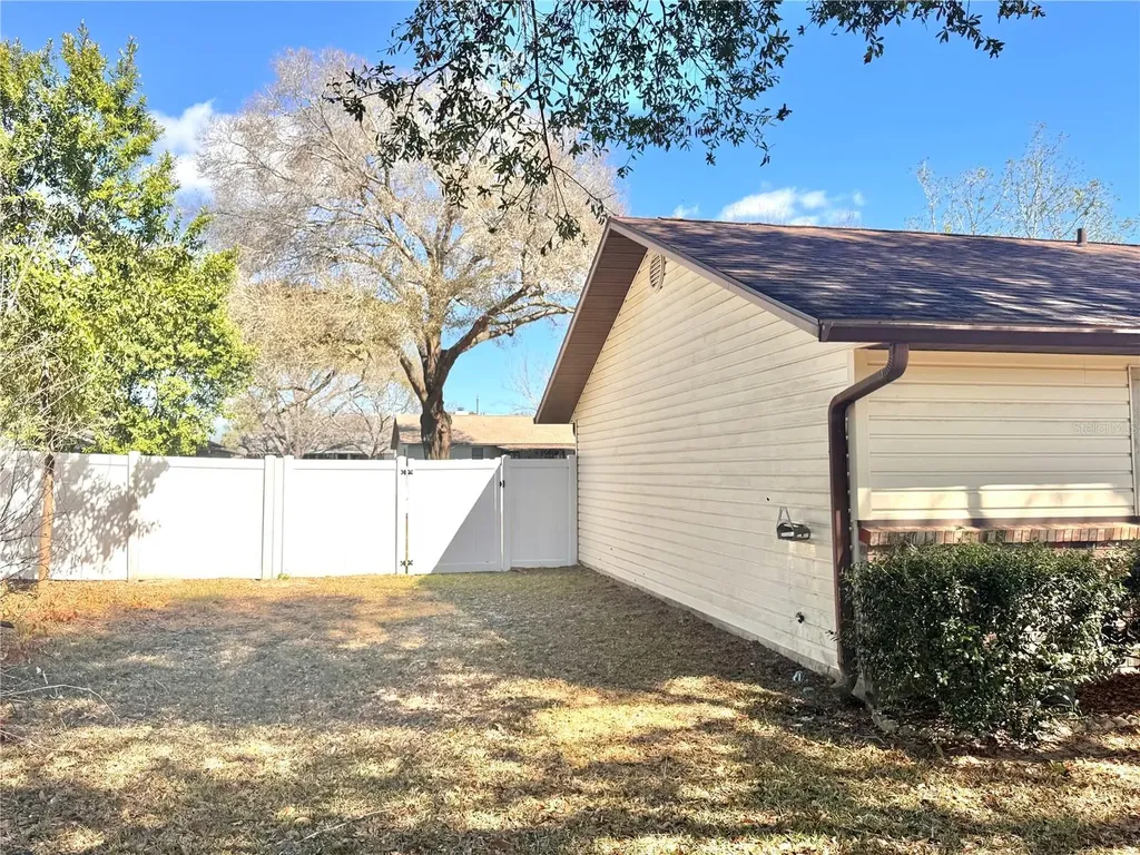 4545 SE 62nd Street Ocala FL 34480