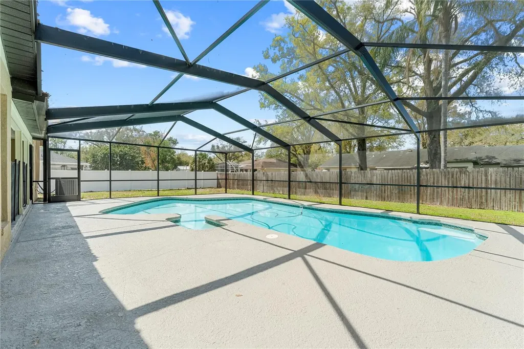 10700 N 62nd Street Temple Terrace FL 33617