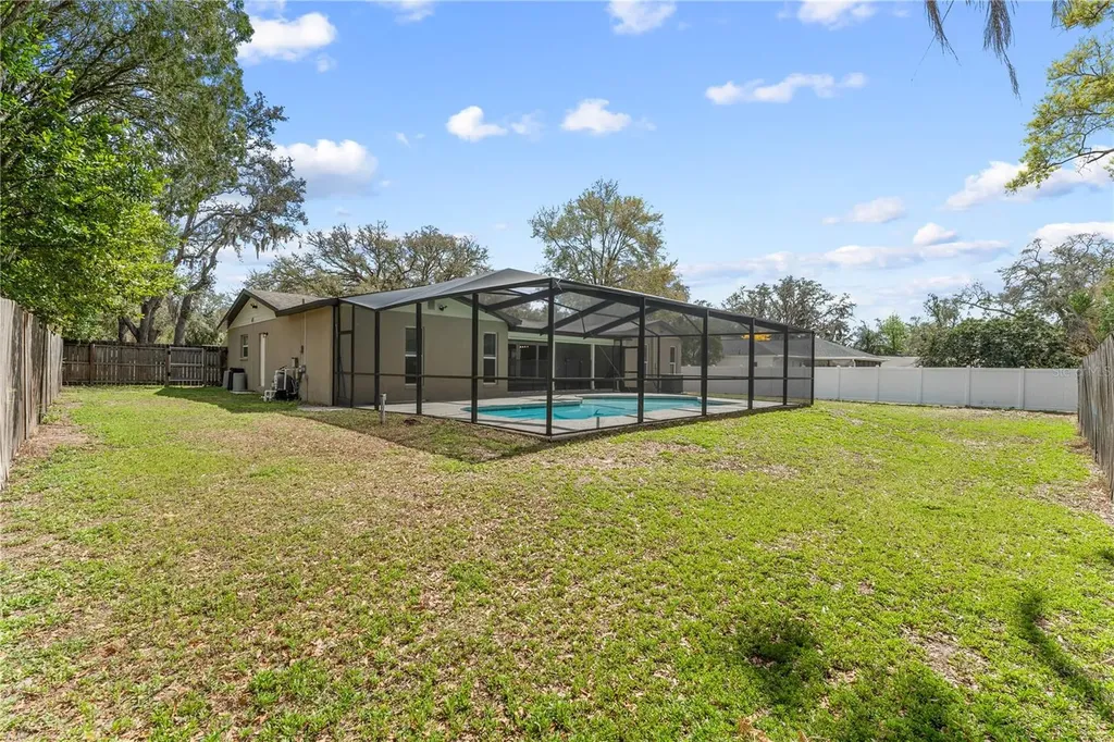 10700 N 62nd Street Temple Terrace FL 33617