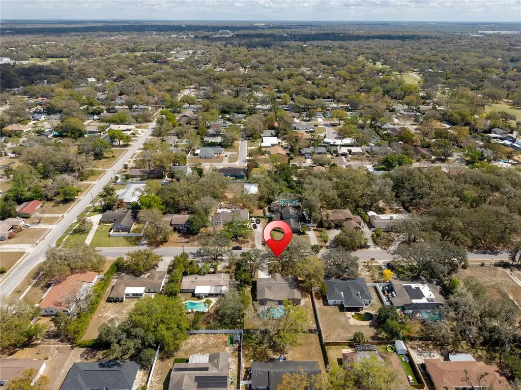 10700 N 62nd Street Temple Terrace FL 33617