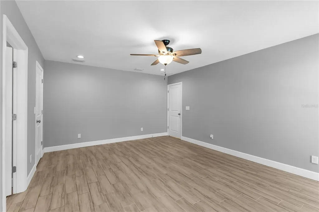 10700 N 62nd Street Temple Terrace FL 33617