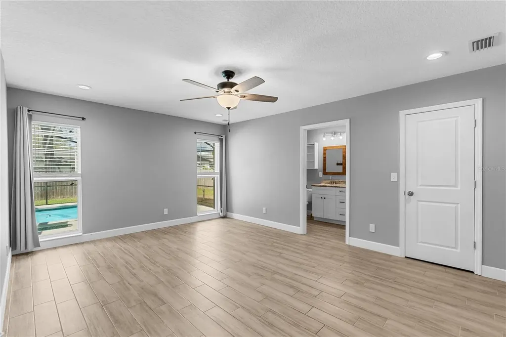 10700 N 62nd Street Temple Terrace FL 33617