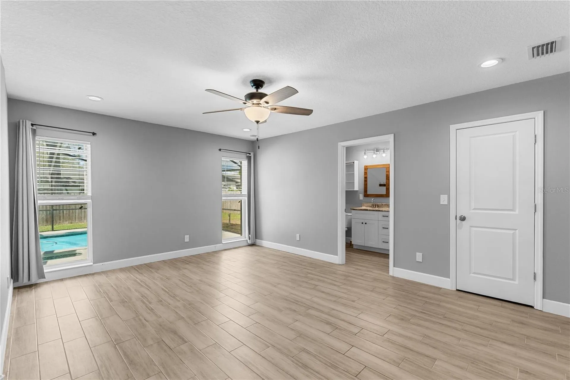 10700 N 62nd Street Temple Terrace FL 33617