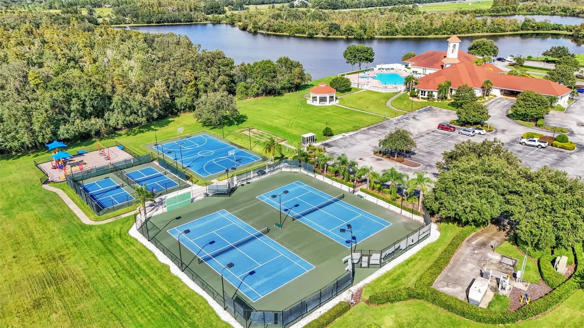 3943 Windchime Lane Lakeland FL 33811