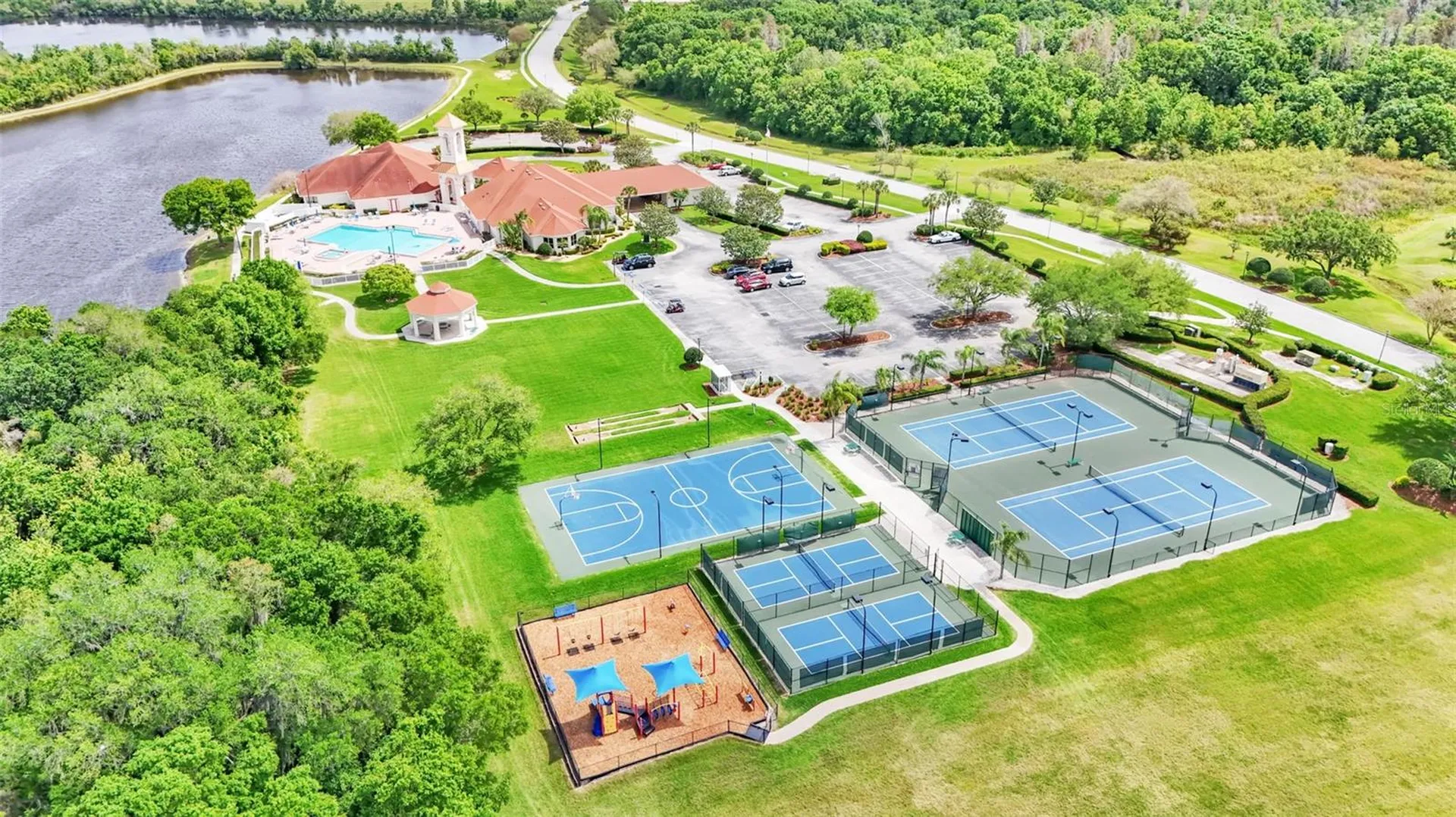 3943 Windchime Lane Lakeland FL 33811