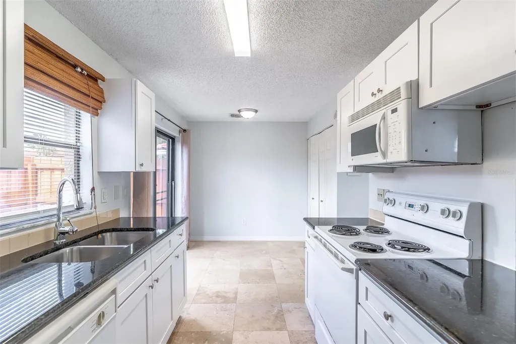 1712 Silver Creek Court Orlando FL 32807