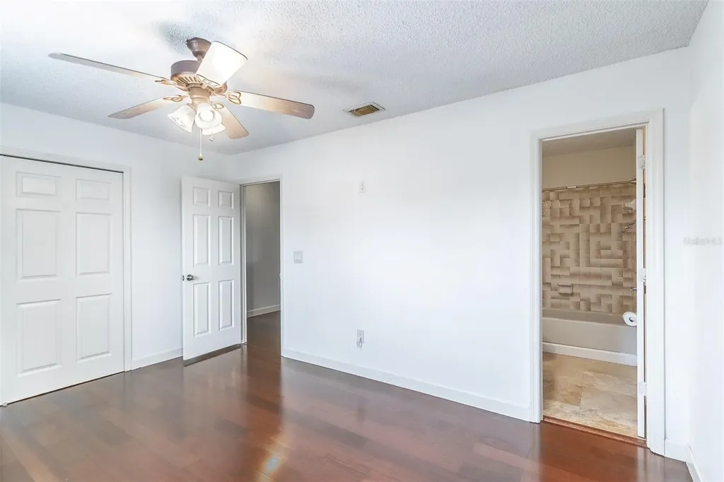 1712 Silver Creek Court Orlando FL 32807