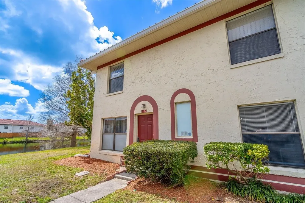 1712 Silver Creek Court Orlando FL 32807