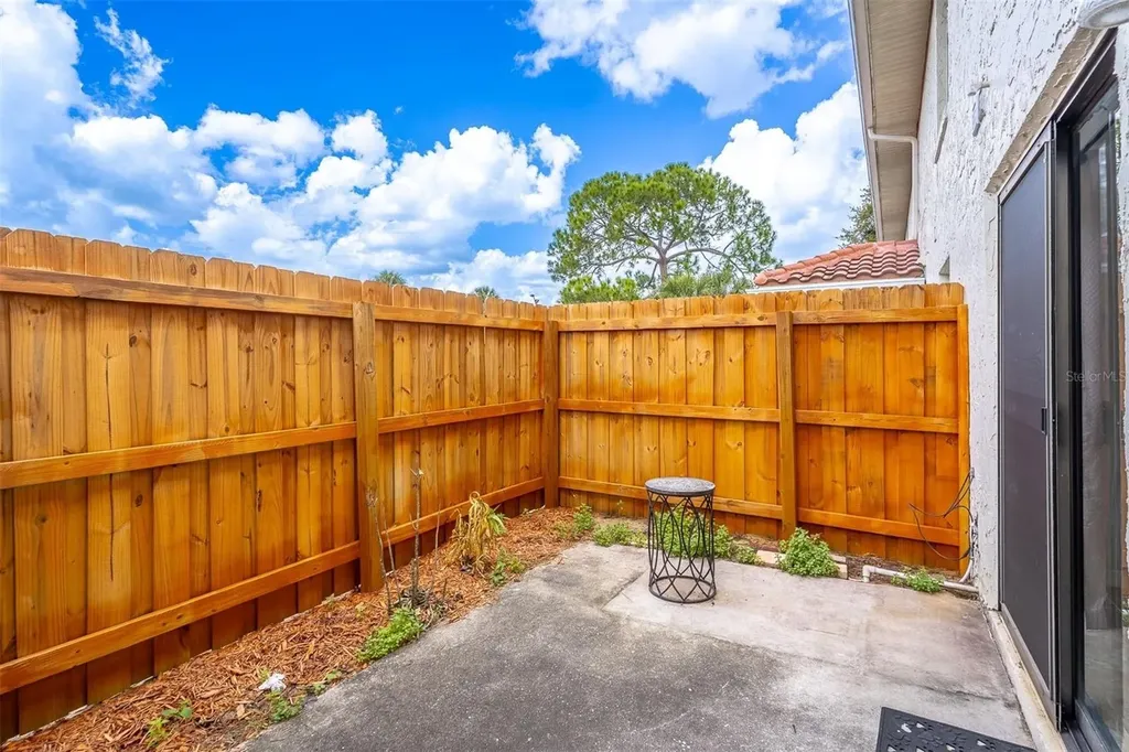 1712 Silver Creek Court Orlando FL 32807