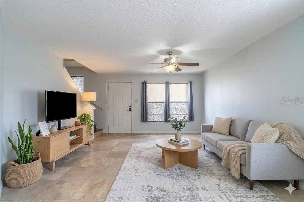 1712 Silver Creek Court Orlando FL 32807