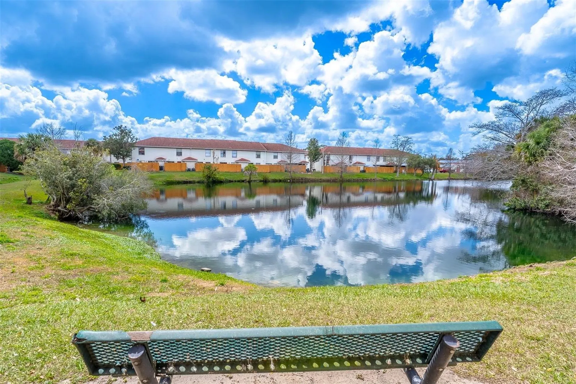 1712 Silver Creek Court Orlando FL 32807