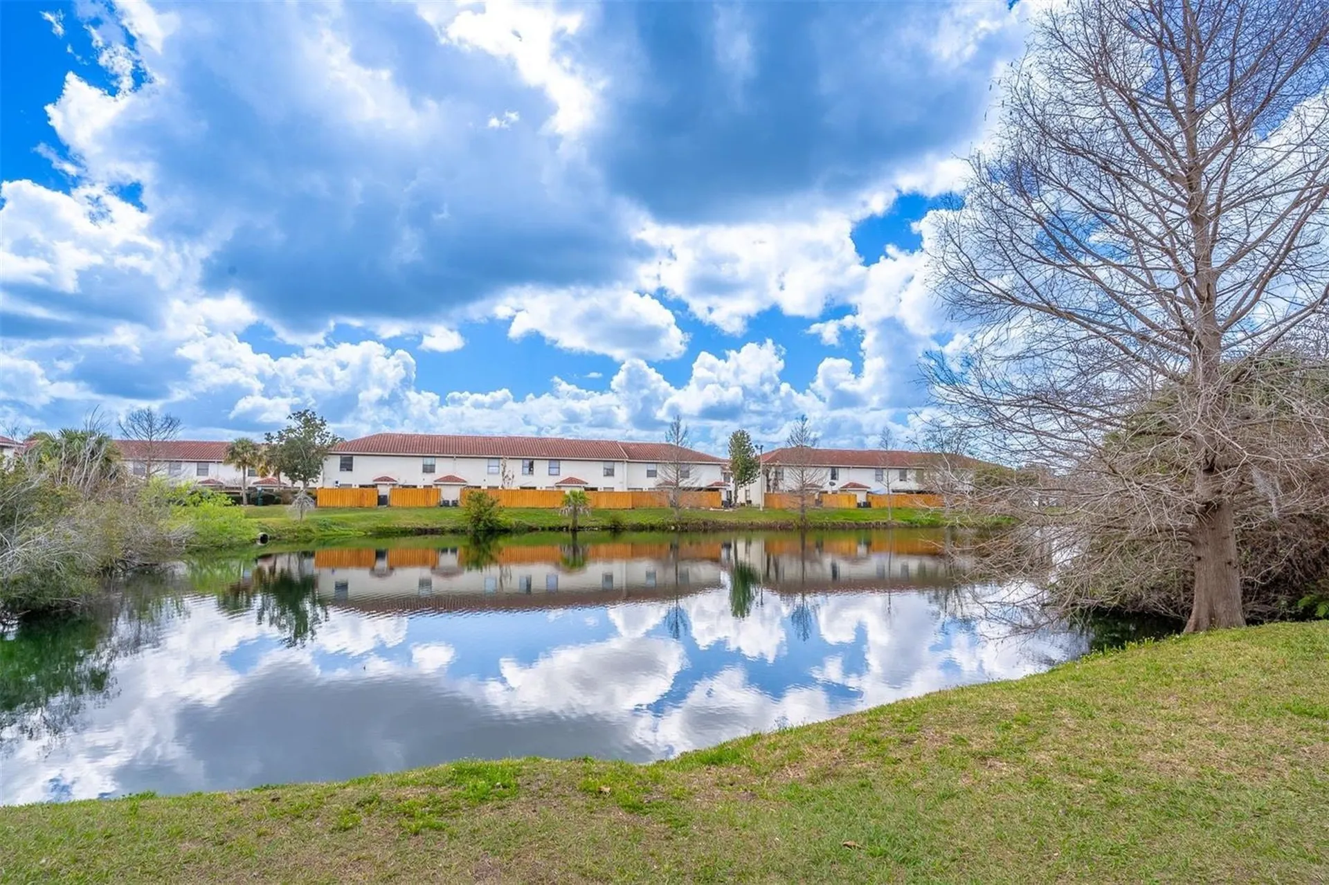 1712 Silver Creek Court Orlando FL 32807