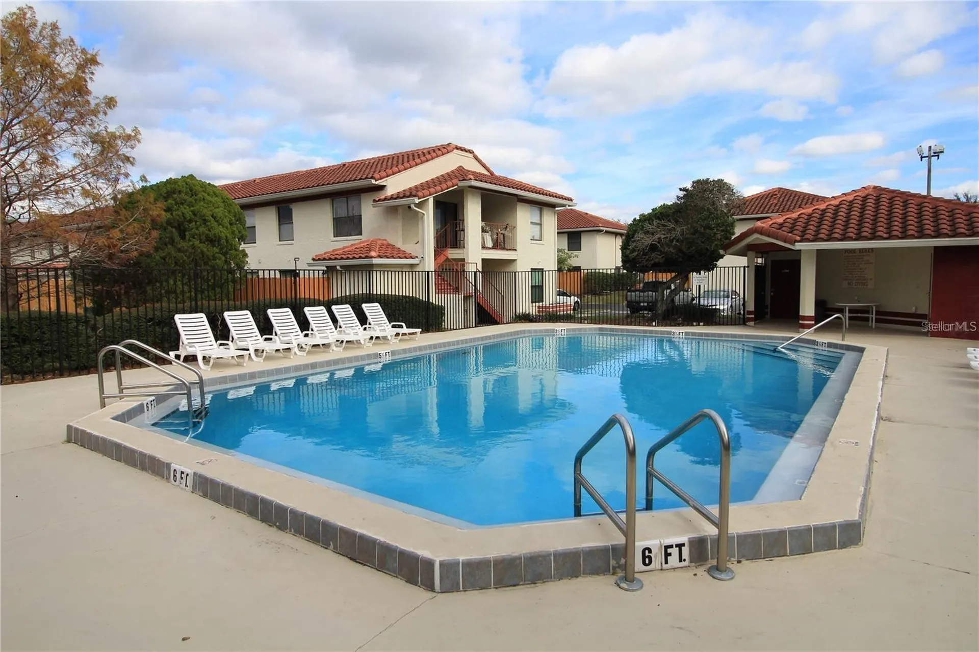 1712 Silver Creek Court Orlando FL 32807