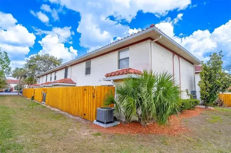 1712 Silver Creek Court Orlando FL 32807