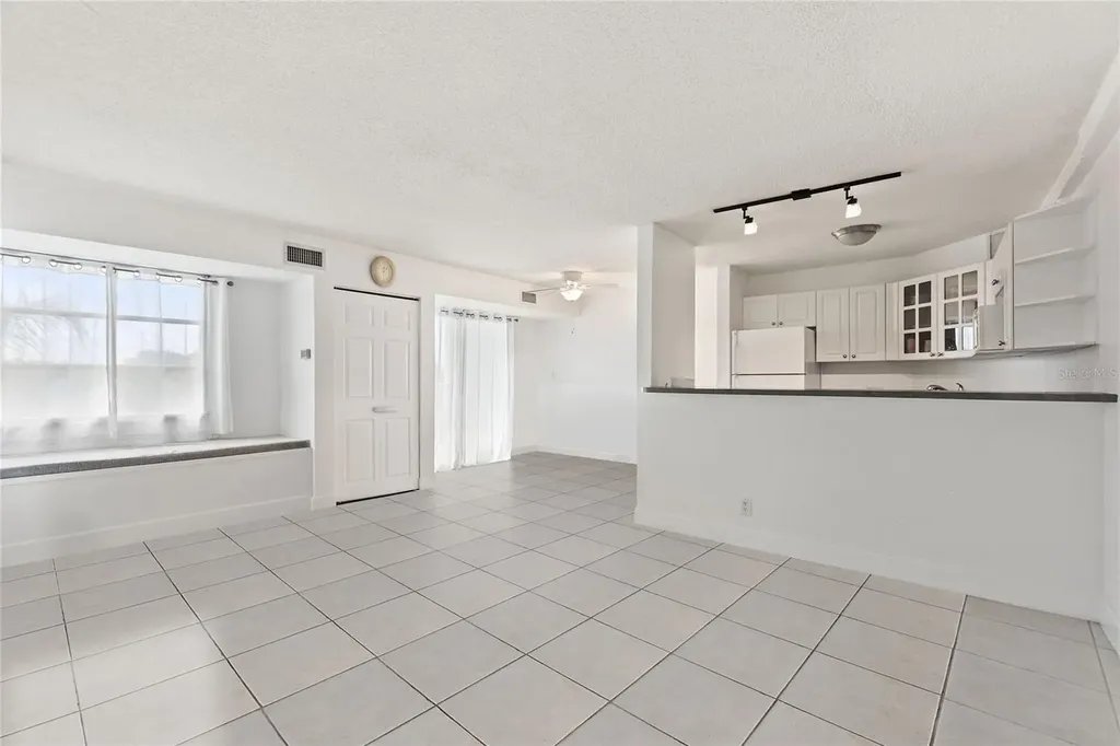 3315 58th Avenue S St Petersburg FL 33712
